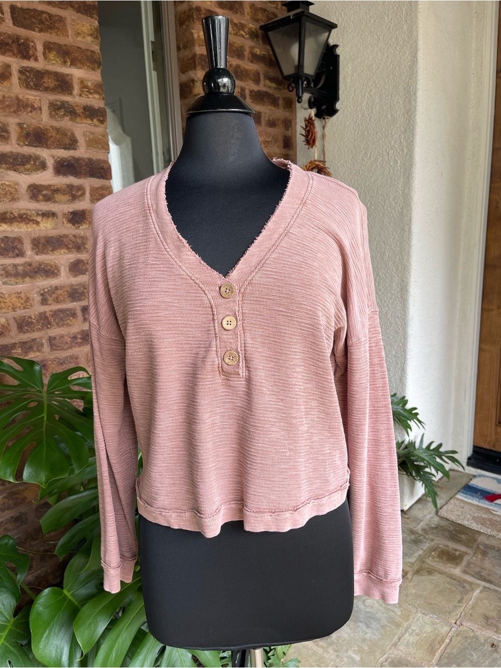Women's Dusty Rose Henley Pullover Sweatshirt